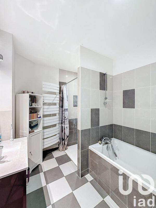 Maison - 175 m² - 7 pièces