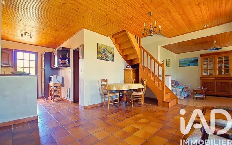 Maison - 94 m² - 5 pièces