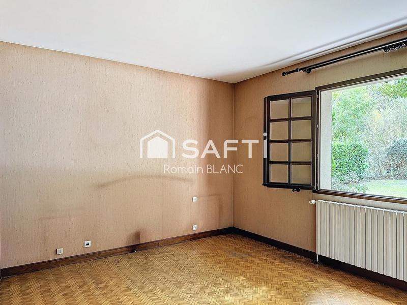 Maison - 227 m² - 7 pièces