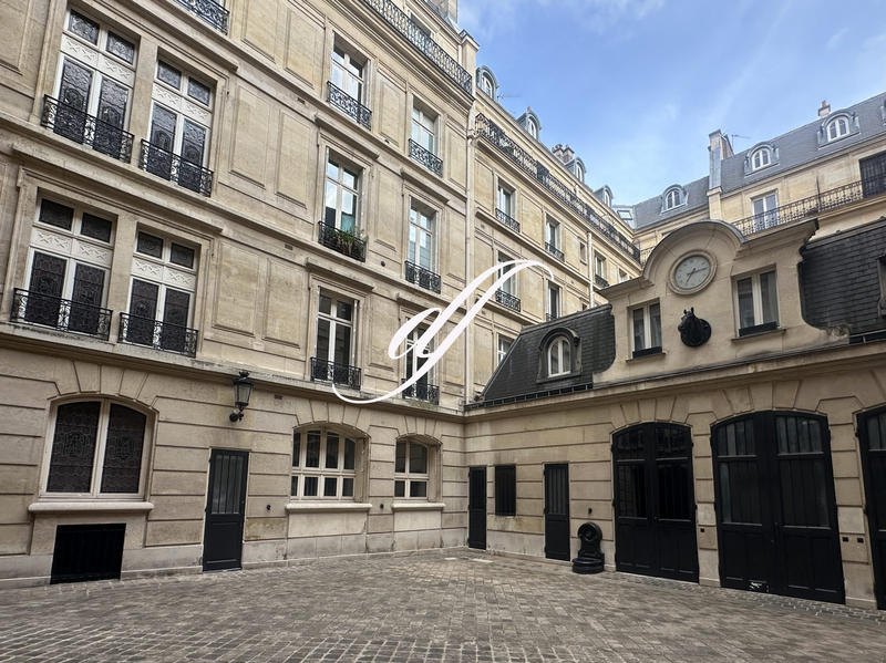 Local commercial - 229 m²