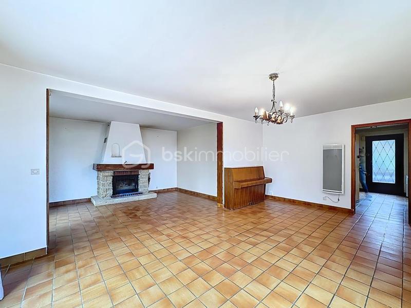 Maison - 152 m² - 6 pièces