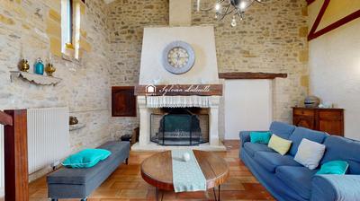 Maison - 319 m² - 10 pièces