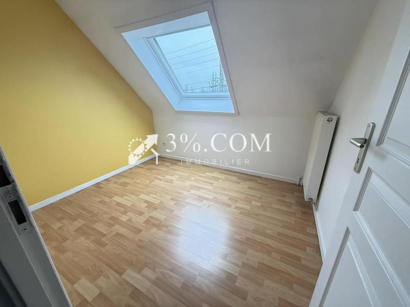 Maison - 98 m² - 5 pièces