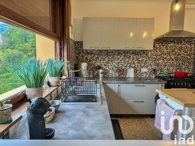 Maison de ville - 205 m² - 8 pièces