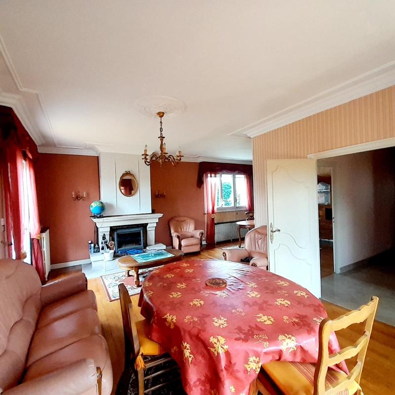 Maison - 164 m² - 7 pièces