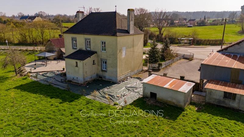 Maison - 137 m² - 5 pièces