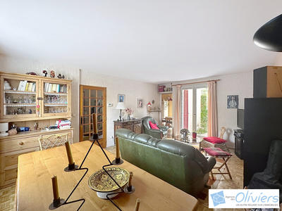 Maison - 103 m² - 5 pièces