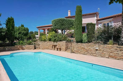 Maison - 145 m² - 5 pièces