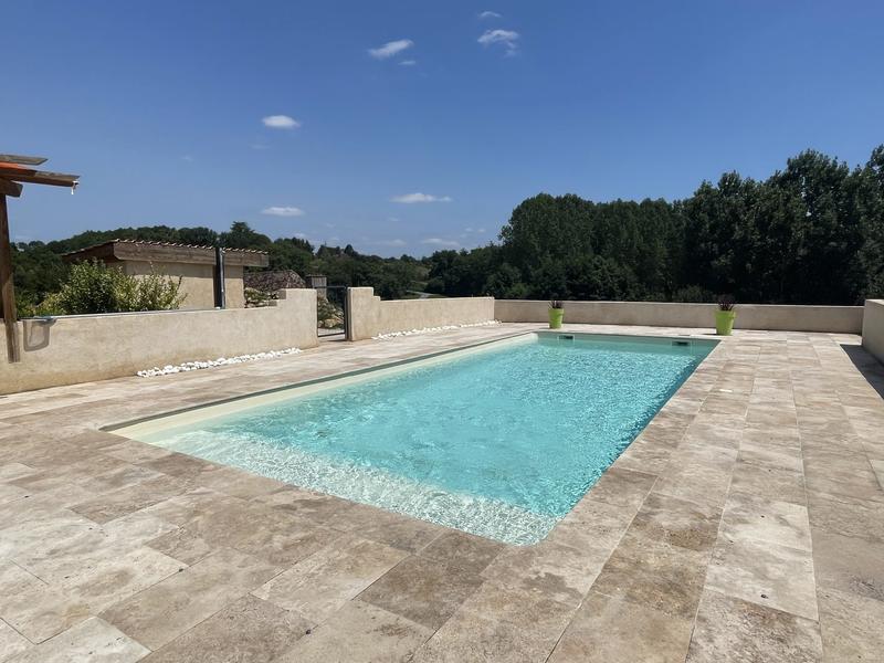 Maison traditionnelle - 514 m² - 15 pièces