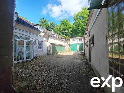 Appartement - 530 m² - 19 pièces