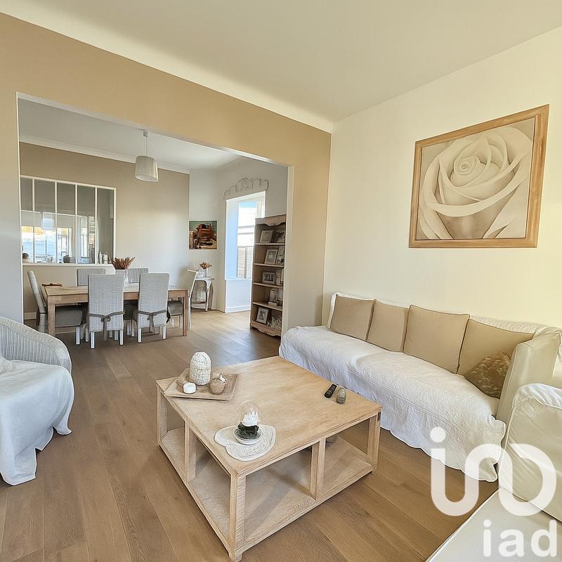 Maison - 212 m² - 5 pièces