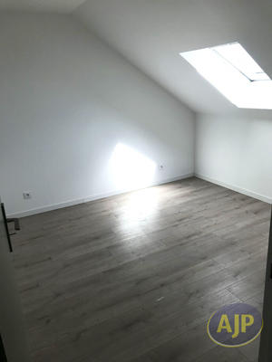 Maison - 73 m² - 3 pièces