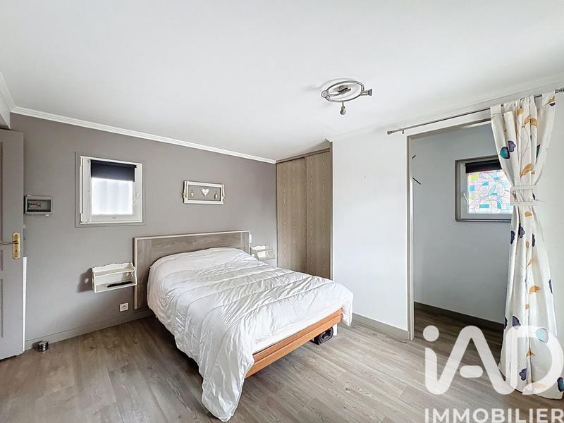 Maison - 136 m² - 4 pièces