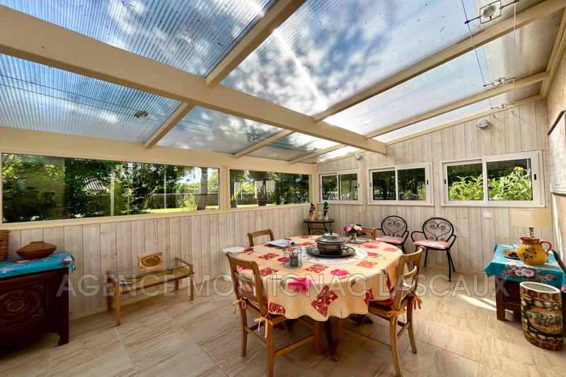 Maison - 220 m² - 6 pièces