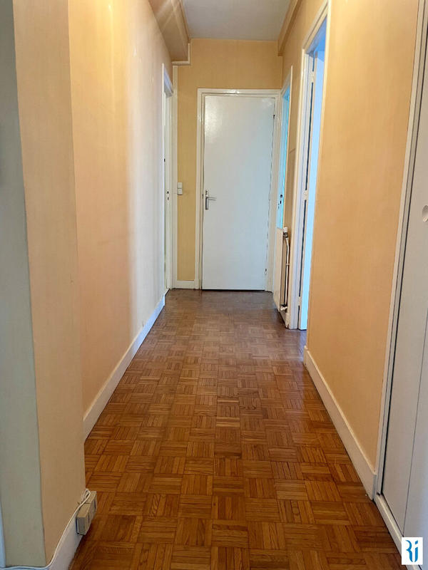 Appartement - 81 m² - 3 pièces