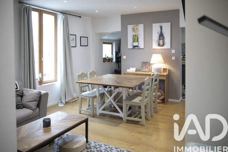 Appartement - 87 m² - 5 pièces
