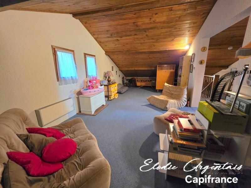 Maison - 139 m² - 7 pièces