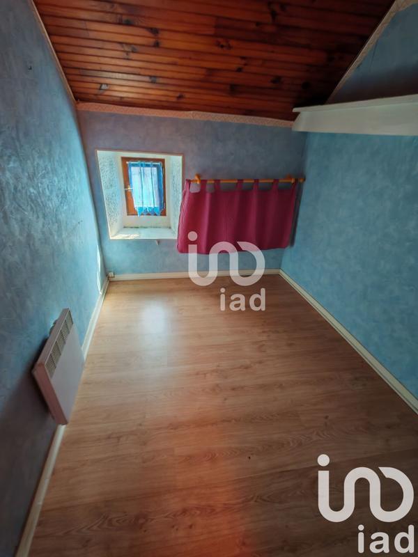 Maison - 99 m² - 4 pièces