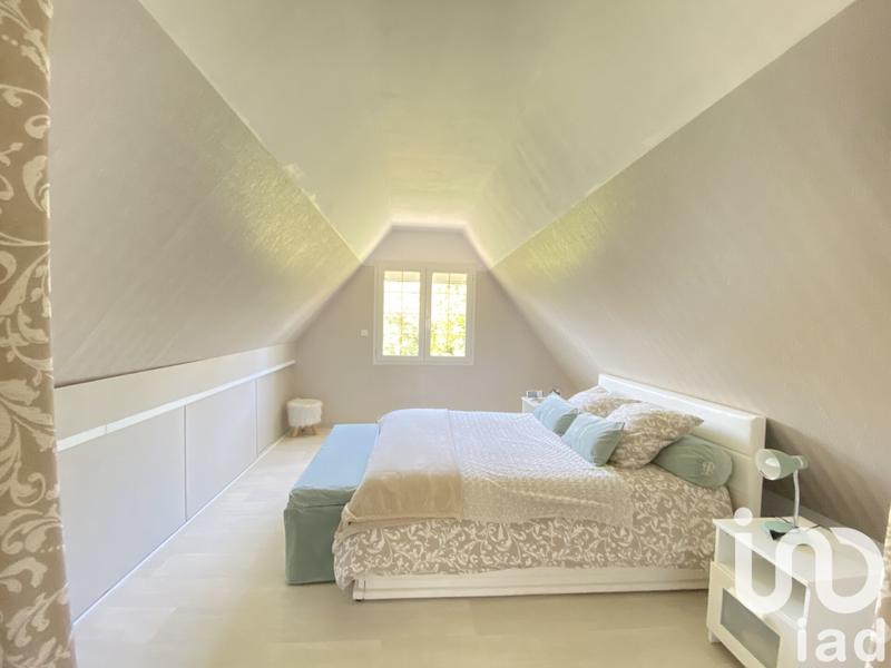 Maison - 177 m² - 6 pièces