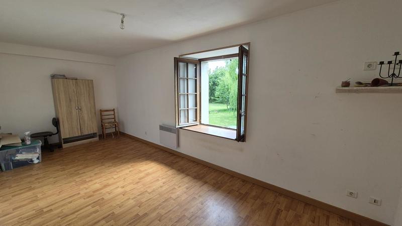 Maison - 185 m² - 7 pièces