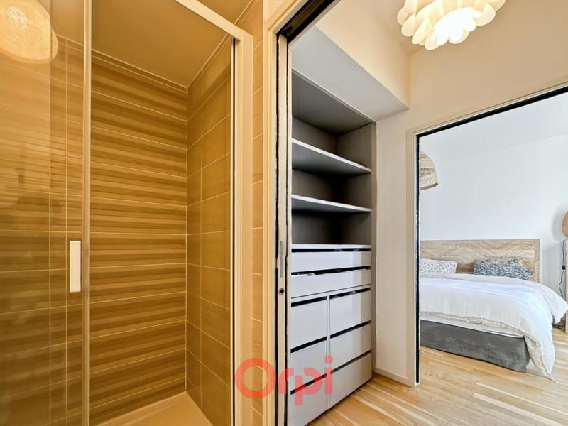 Penthouse - 113 m² - 4 pièces