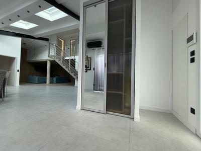 Maison contemporaine - 161 m² - 6 pièces