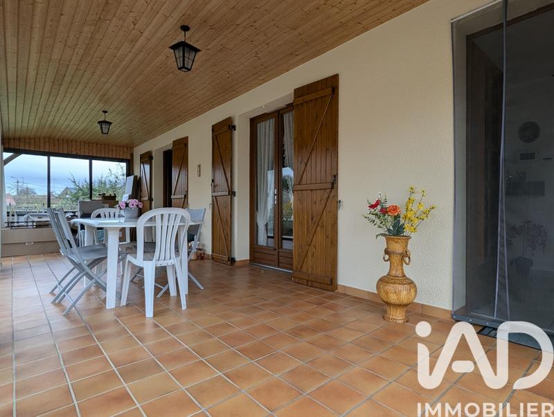 Maison - 92 m² - 5 pièces