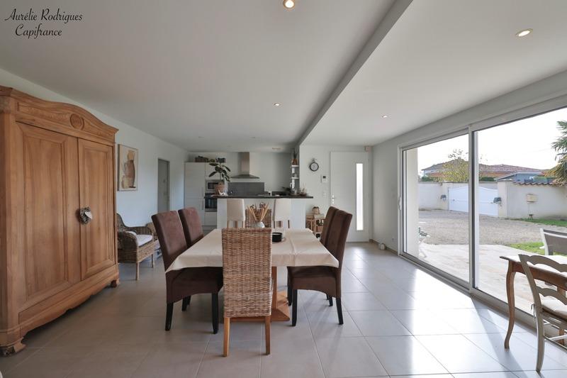 Maison - 95 m² - 3 pièces