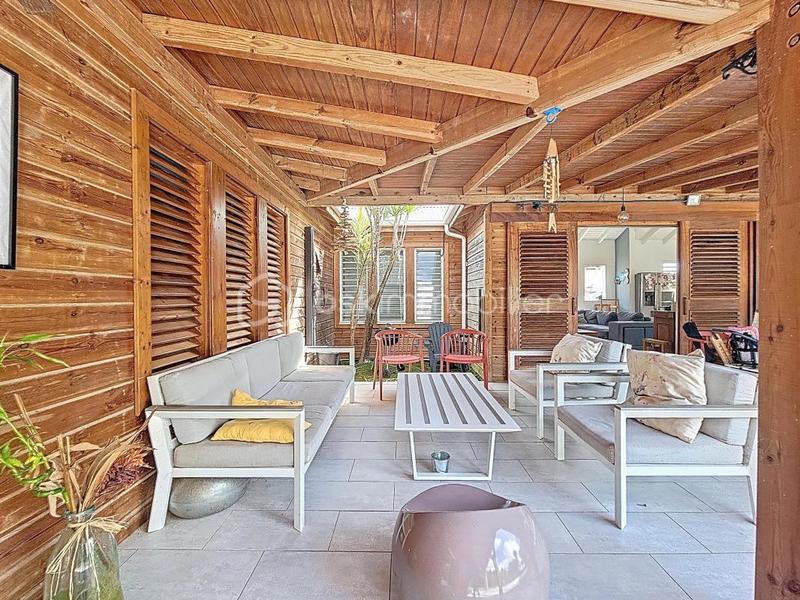 Bungalow - 109 m² - 5 pièces