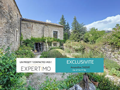 Maison - 224 m² - 8 pièces