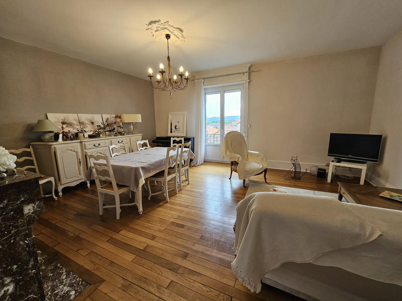 Appartement - 125 m² - 3 pièces