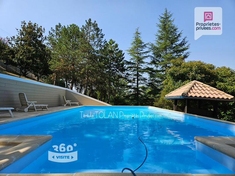 Maison - 145 m² - 6 pièces