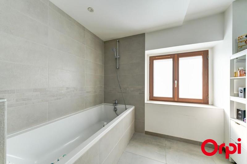 Maison de ville - 150 m² - 5 pièces