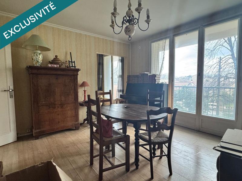 Appartement - 64 m² - 4 pièces