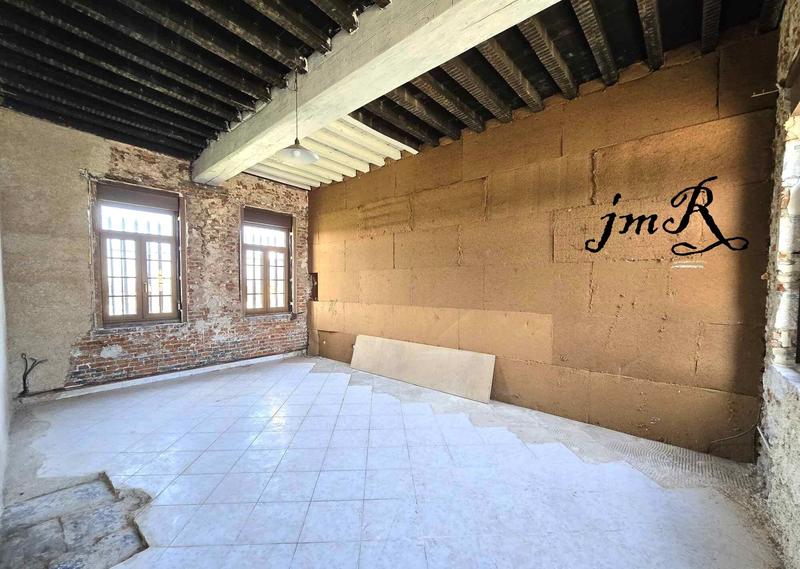 Maison - 180 m² - 10 pièces