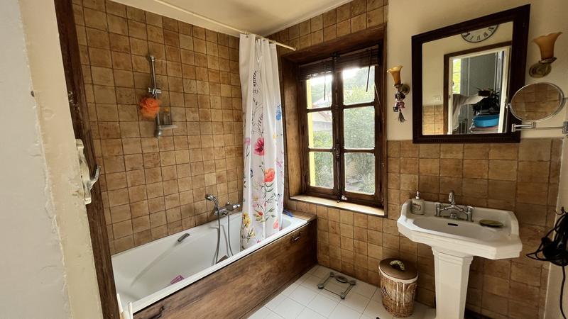 Maison ancienne - 171 m² - 7 pièces