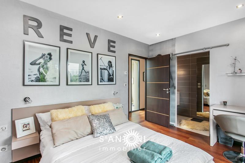 Maison d'architecte - 181 m² - 6 pièces