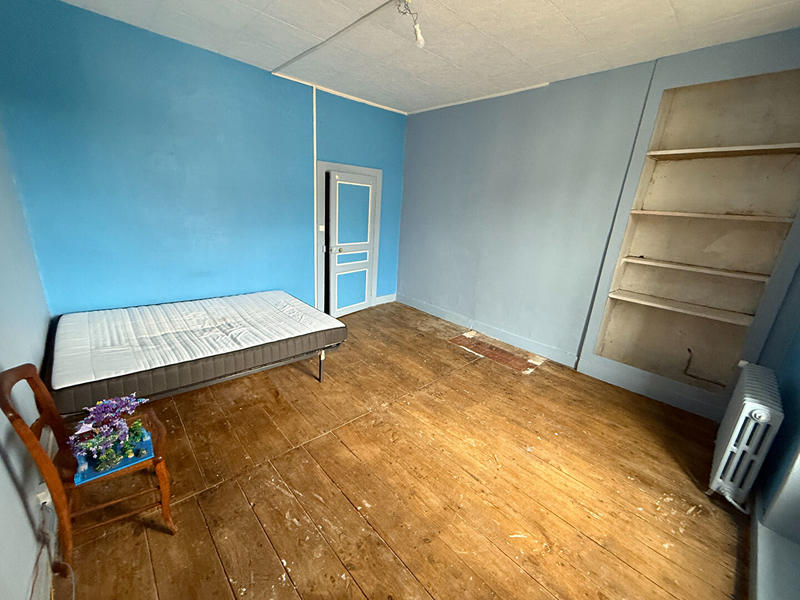 Maison - 256 m² - 10 pièces