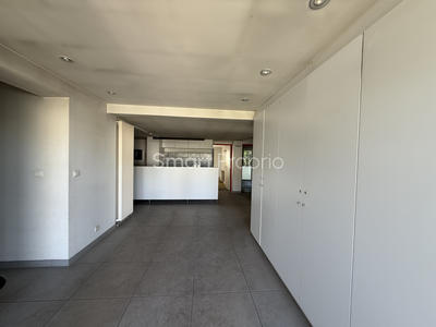 Local commercial - 200 m²