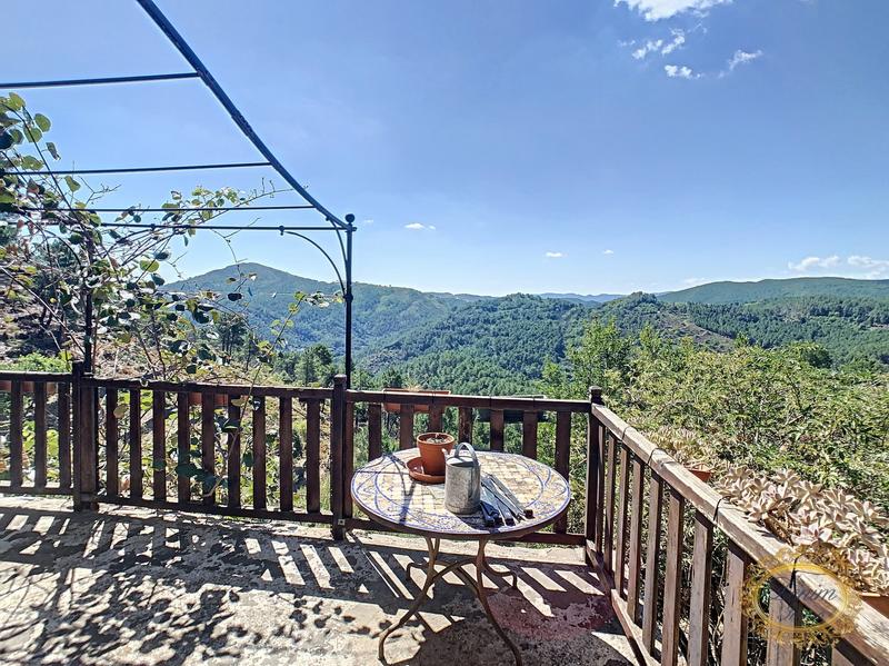 Maison ancienne - 167 m² - 6 pièces