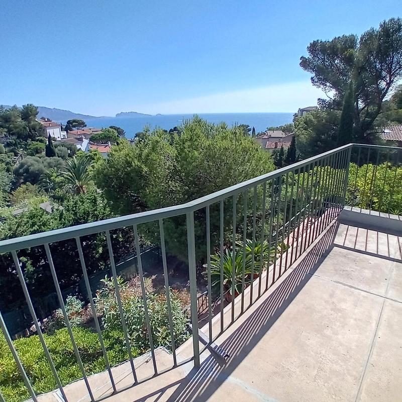 Maison - 140 m² - 4 pièces