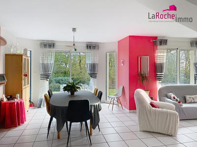 Maison contemporaine - 139 m² - 8 pièces