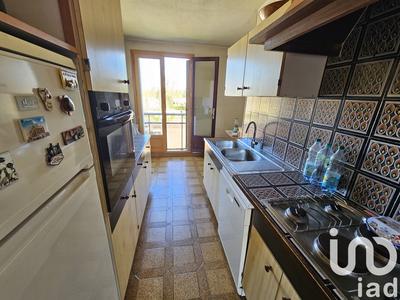 Appartement - 80 m² - 4 pièces