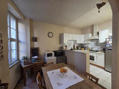 Maison - 160 m² - 5 pièces