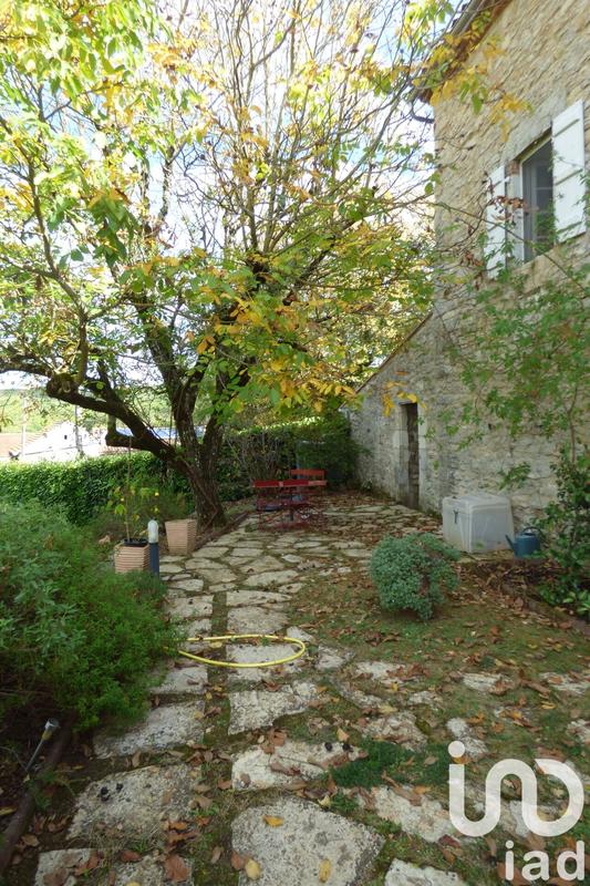 Maison - 300 m² - 9 pièces