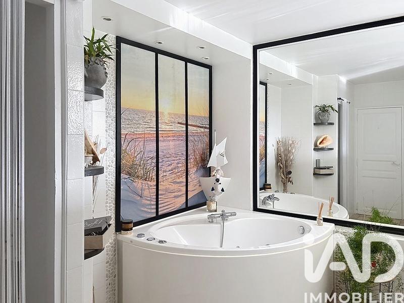 Maison de maîtres - 332 m² - 5 pièces