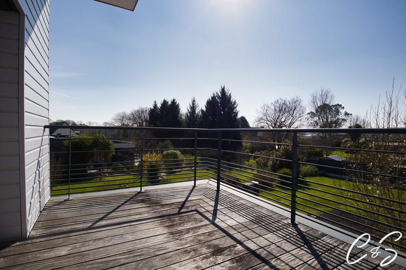 Maison - 220 m² - 9 pièces