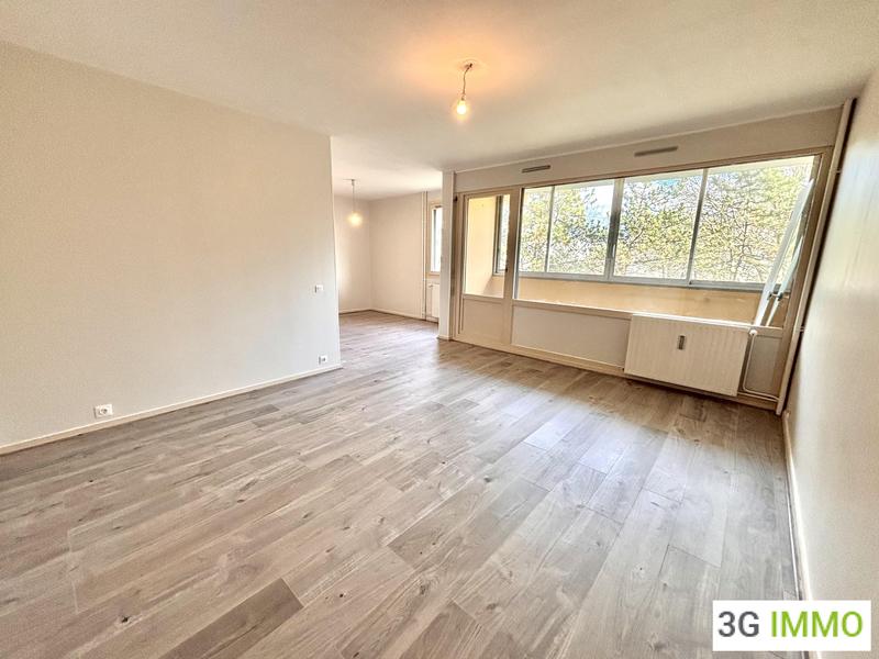 Appartement - 80 m² - 3 pièces