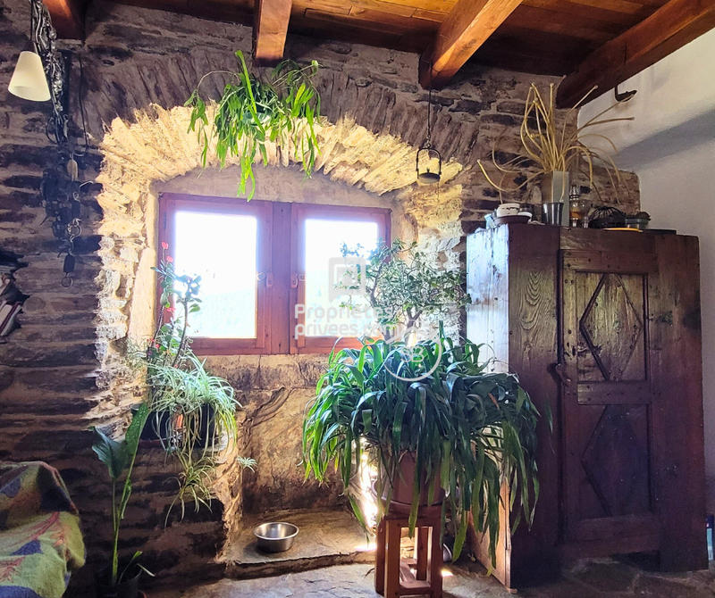 Mas - 215 m² - 8 pièces