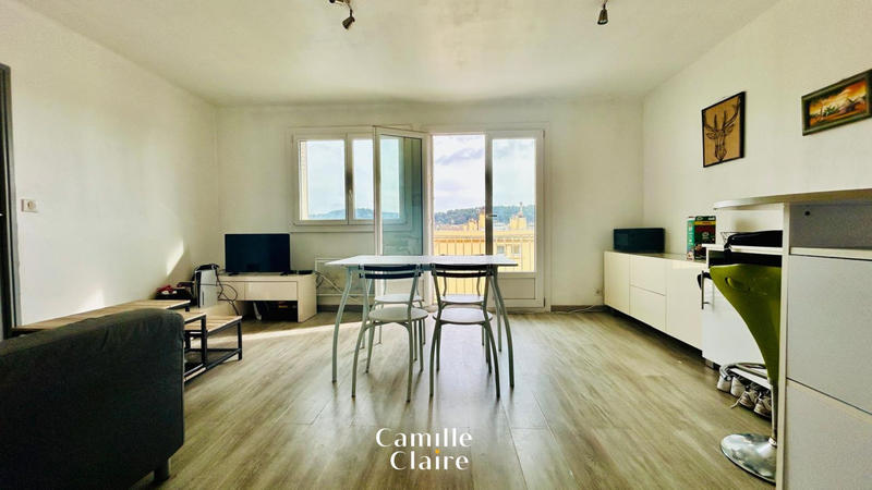 Appartement - 67 m² - 4 pièces